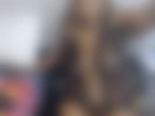 Live cam show with Lacieybrown - Granny on Latina Girls