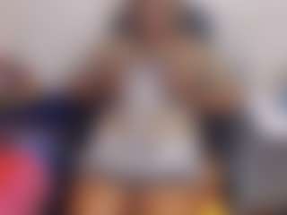 Live cam show with Lacieybrown - Italian on hrnylive.com | south africa