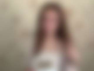 Live cam show with LaunaDraine - White on Camversity | united states