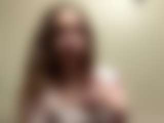 LaunaDraine's Live Sex Cam Show