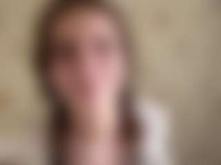 Live cam show with LaunaDraine - Brown Hair on mypornchat.com