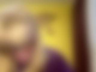Live cam show with Lesly - White on iamadamtest123.com | united states