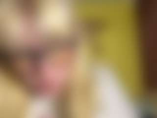 Lesly's Live Sex Cam Show