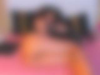 Live cam show with MiaCarterSS - Public Black on Camsoda