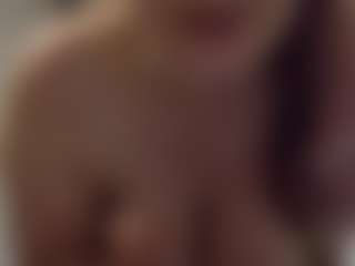 Miafly's Live Sex Cam Show