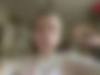Live cam show with Annabelle - Normal on livesuperchat.net