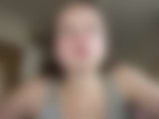 Live cam show with Annabelle - Shower on Streamer API