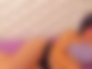 Live cam show with RavenReed6 - HD on CamwithHer