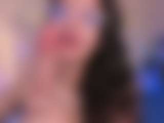 Live cam show with Sara - Brown Eyes on liverealitysex.com