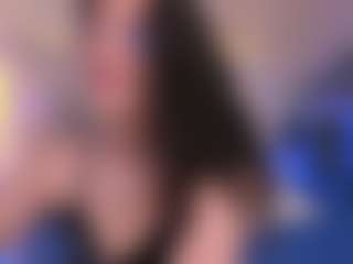 Live cam show with Sara - Latina on UwU Esports | colombia