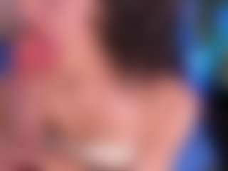 Live cam show with Sara - Brown Hair on Camsoda