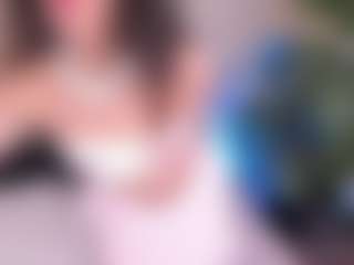 Live cam show with Sara - Brown Hair Petite on Cam Slut