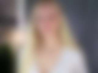 Live cam show with ShariceNiess - Sexwebcam on Cam Slut