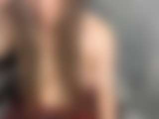Live cam show with slatkatorta - Ass Bouncing on Latina Girls