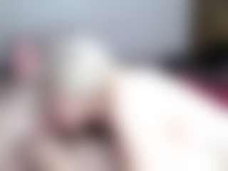 Live cam show with Sn-Tur - Shaved Pussy on Camsoda