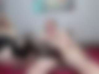 Live cam show with Sn-Tur - Green Eyes on livesuperchat.net