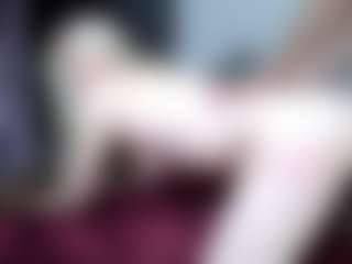 Live cam show with Sn-Tur - Cum on Gym Cam Girls