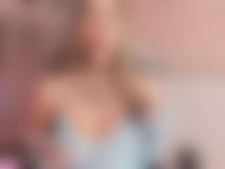 Live cam show with Maria - Squirt Blonde Hair on Fling VIP Chat