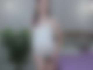 Live cam show with syuri-sun - Skinny on StripNow