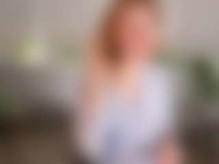 Live cam show with TempleTest - Teasing on Big Tits
