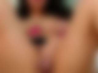 Live cam show with AbbyMoonX - Solo on studioflirtlive.com