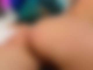 AbbyMoonX's Live Sex Cam Show
