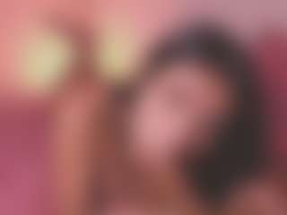 Addelaa's Live Sex Cam Show