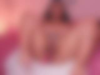 Live cam show with Addelaa - Curvy on livesexfox.com | colombia