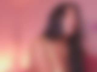Live cam show with Addelaa - Curvy on hrnylive.com