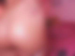 Addelaa's Live Sex Cam Show