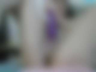 AmberHotWorsted's Live Sex Cam Show