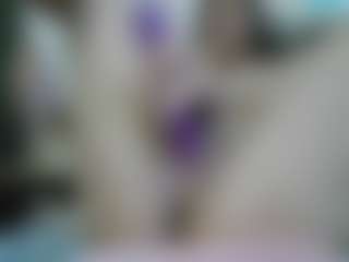 AmberHotWorsted's Live Sex Cam Show
