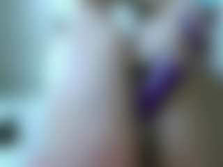 AmberHotWorsted's Live Sex Cam Show