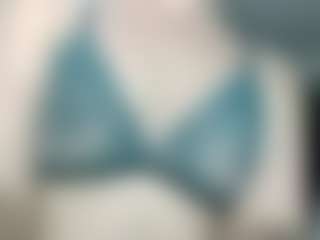 Live cam show with AmberHotWorsted - Ass To Mouth on sexylive.show