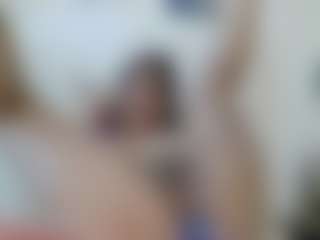 Live cam show with AmberHotWorsted - Ass To Mouth on Gym Cam Girls