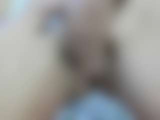 Live cam show with AmberHotWorsted - Camel Toe on SinfulBabes