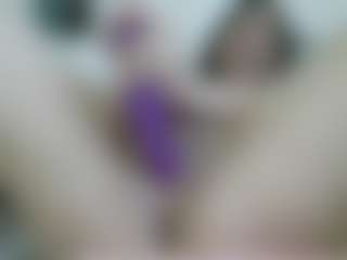 Live cam show with AmberHotWorsted - Tiny Tits on Soda Cam