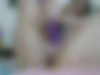 Live cam show with AmberHotWorsted - Butt Plug on Camming Site