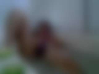 Live cam show with AmberHotWorsted - Camel Toe on boobsie.com