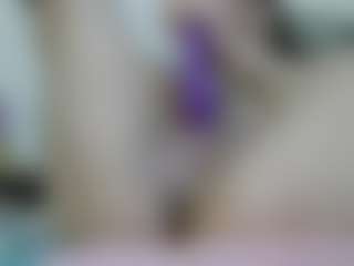 Live cam show with AmberHotWorsted - Normal on Chatstar