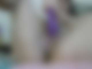Live cam show with AmberHotWorsted - Camel Toe on Camsoda Late Night