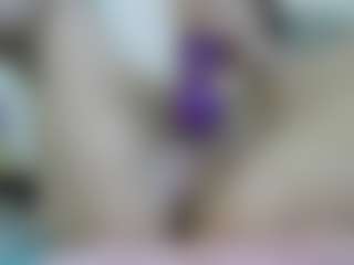 Live cam show with AmberHotWorsted - Normal on Camsoda Late Night