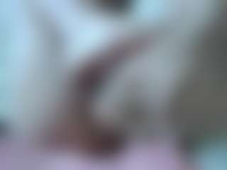 Live-Cam-Show mit AmberHotWorsted - Butt Plug auf Camsoda