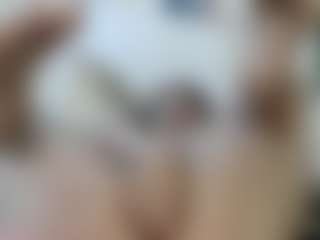 Live cam show with AmberHotWorsted - Camel Toe on Camsoda