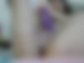 Live cam show with AmberHotWorsted - Butt Plug on SxyPornLive