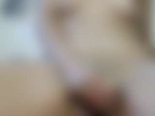Live cam show with AmberHotWorsted - Camel Toe on eurowanks.com