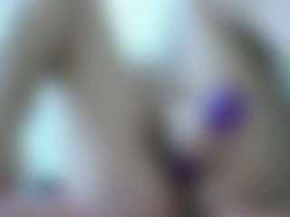 Live cam show with AmberHotWorsted - Butt Plug on livesexfox.com