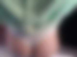 apolonia333's Live Sex Cam Show