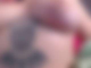 apolonia333's Live Sex Cam Show