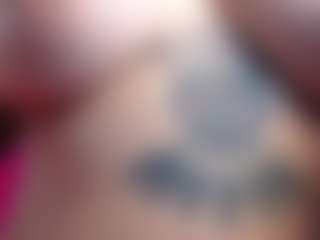apolonia333's Live Sex Cam Show